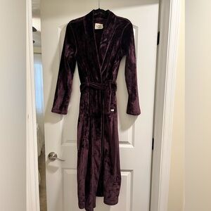 Women’s long dark purple Ugg bathrobe